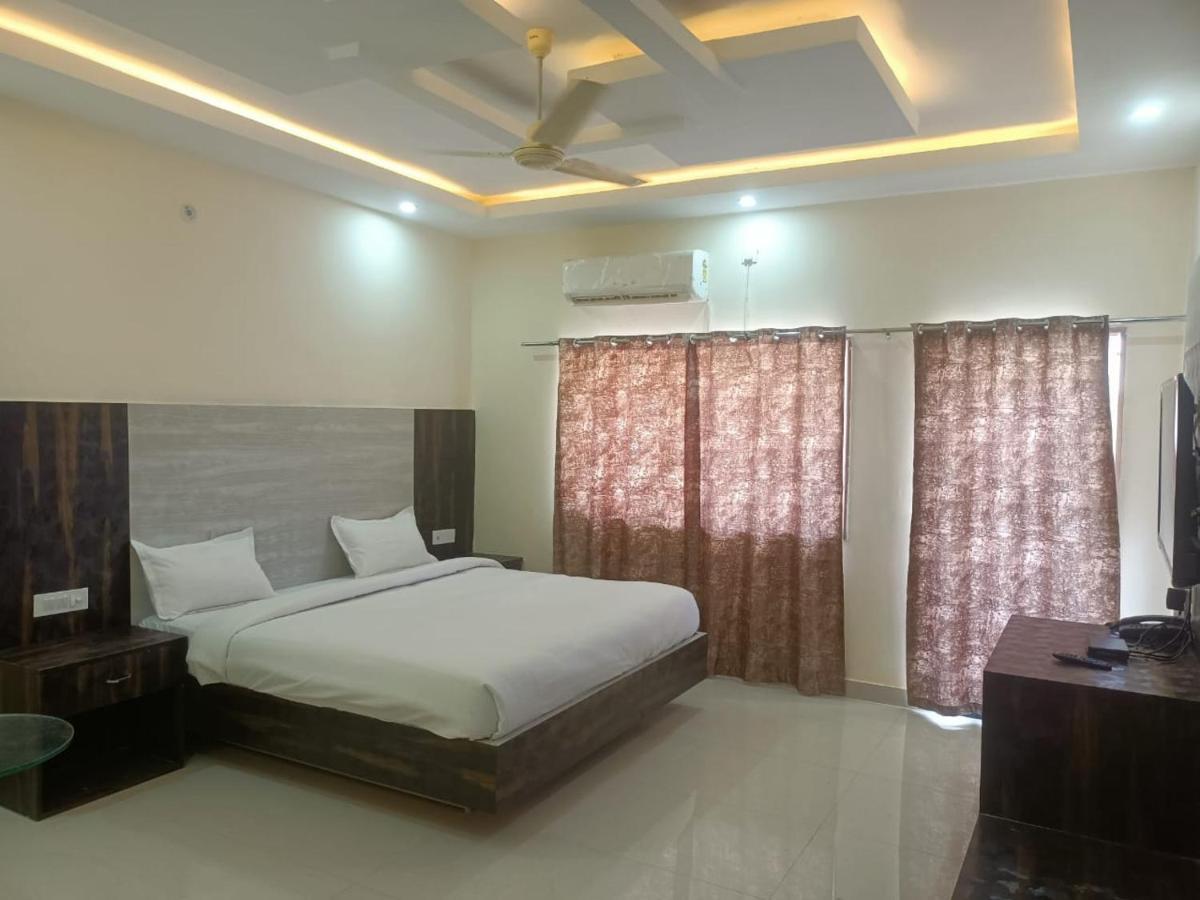 Hotel Rajwada Palace Orchha Extérieur photo