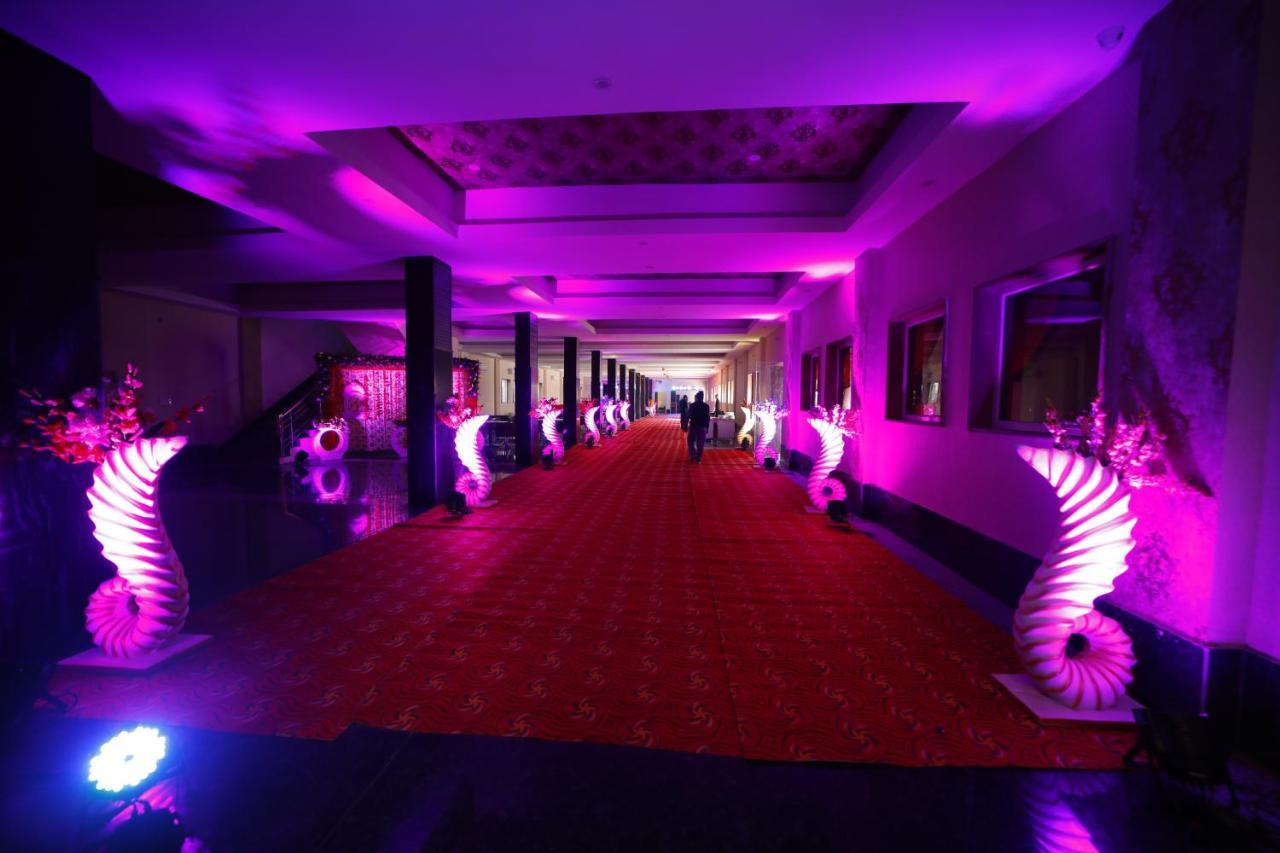 Hotel Rajwada Palace Orchha Extérieur photo